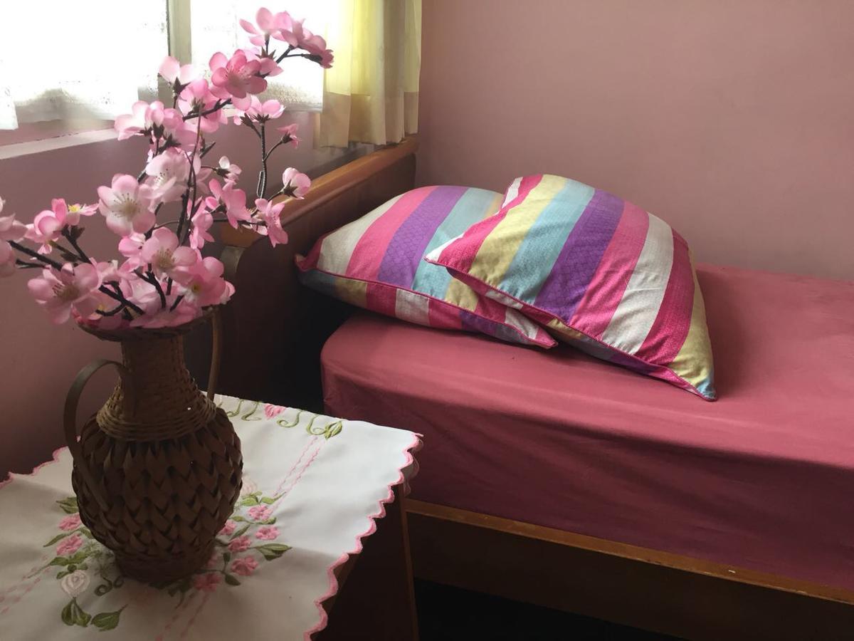 Astani Family Home Bukittinggi Eksteriør bilde