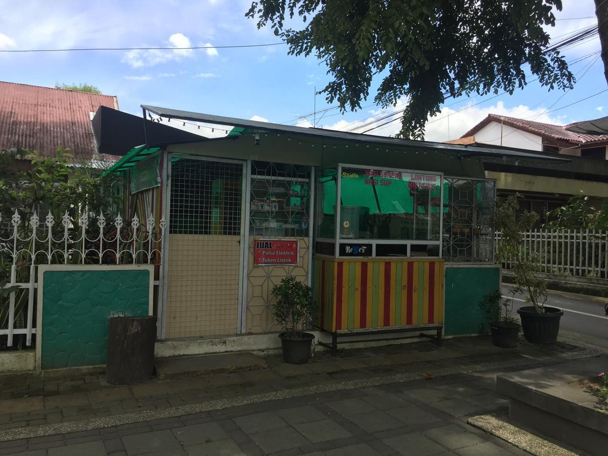 Astani Family Home Bukittinggi Eksteriør bilde