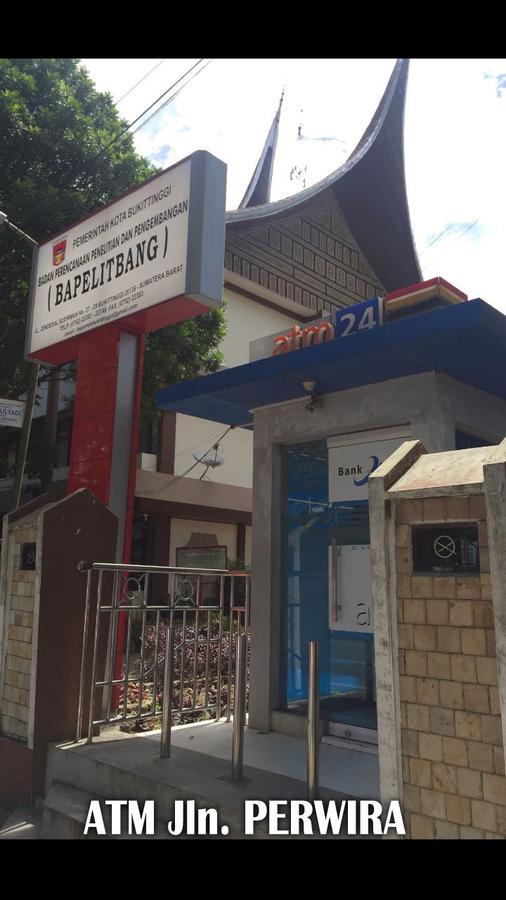Astani Family Home Bukittinggi Eksteriør bilde