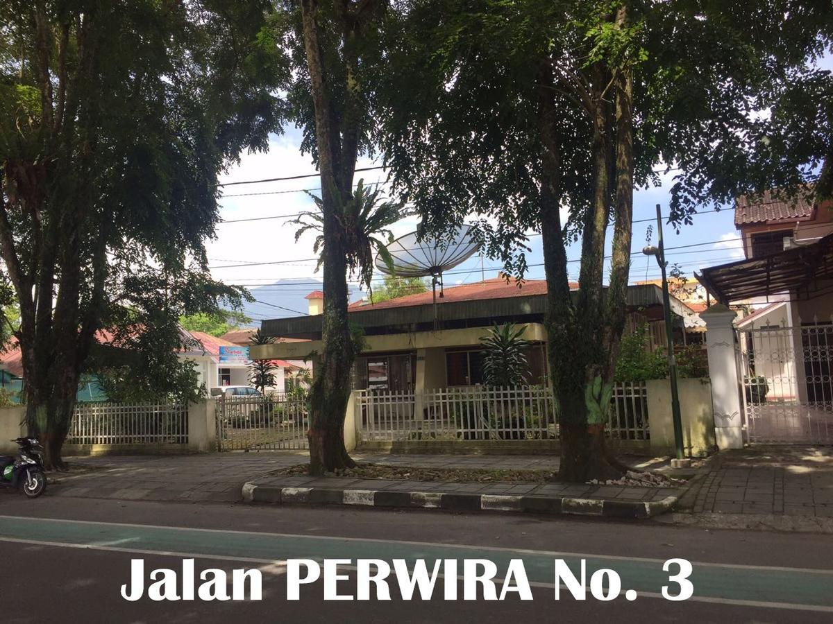 Astani Family Home Bukittinggi Eksteriør bilde